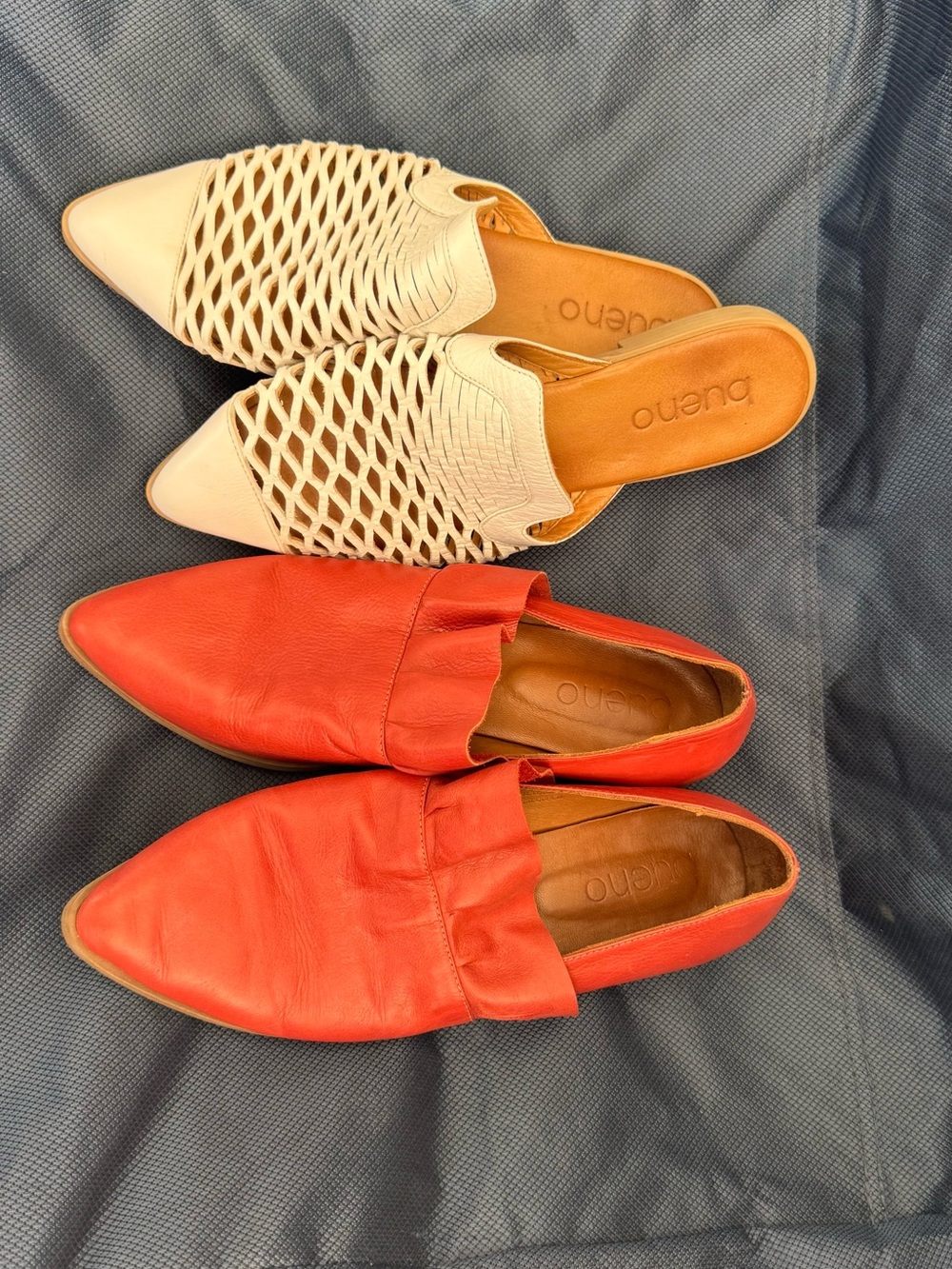 Lot: 2 pairs Bueno flats